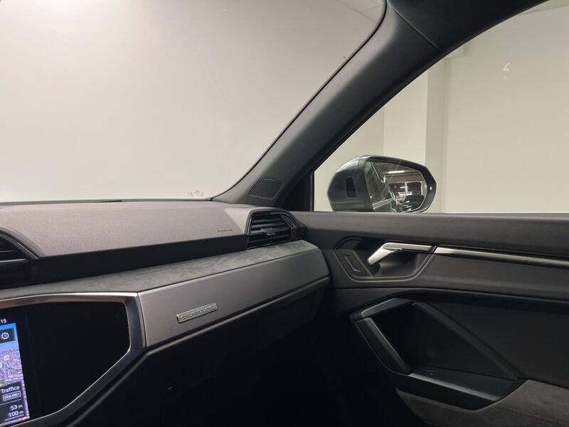 Audi Q3 Audi Sportback quattro edition 45 TFSI quattro 180(245) kW(PS) S tronic