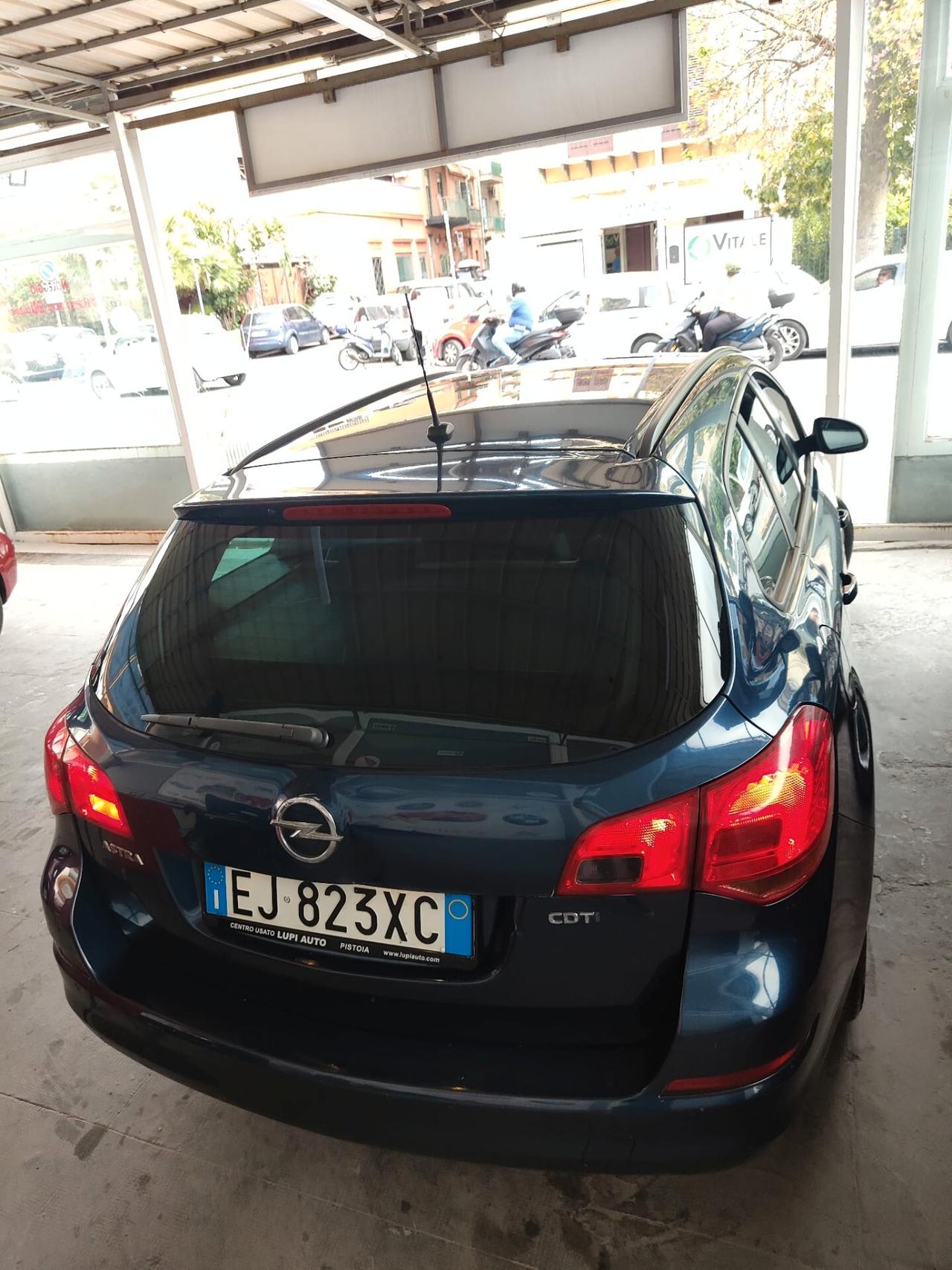 Opel Astra 1.7 CDTI 110CV Sports Tourer Elective