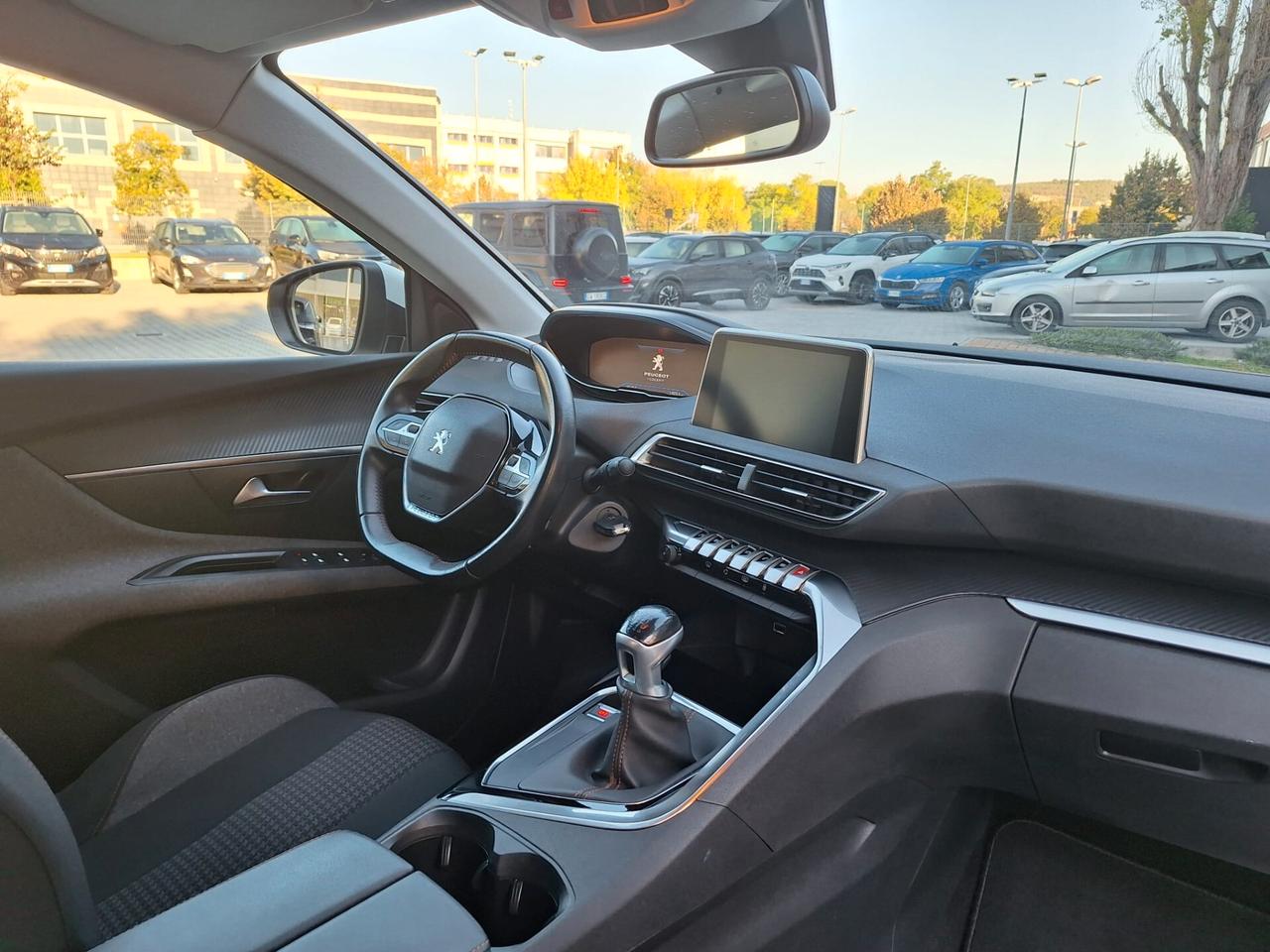 Peugeot 3008 BlueHDi 130 S&S Business X NEOPATENTATI