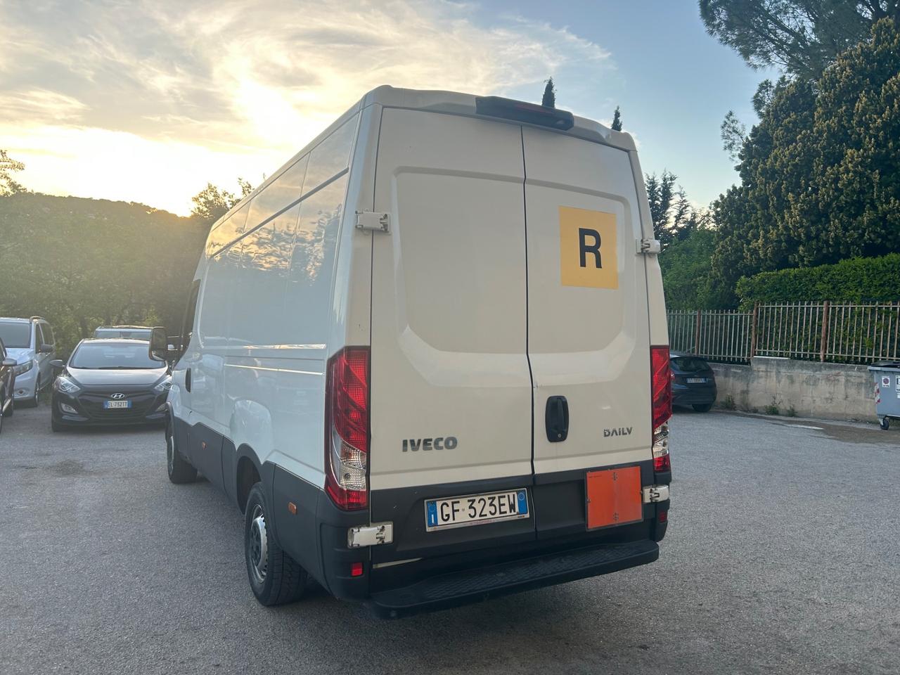 Iveco Daily 35S14V 2.3 Diesel 2021