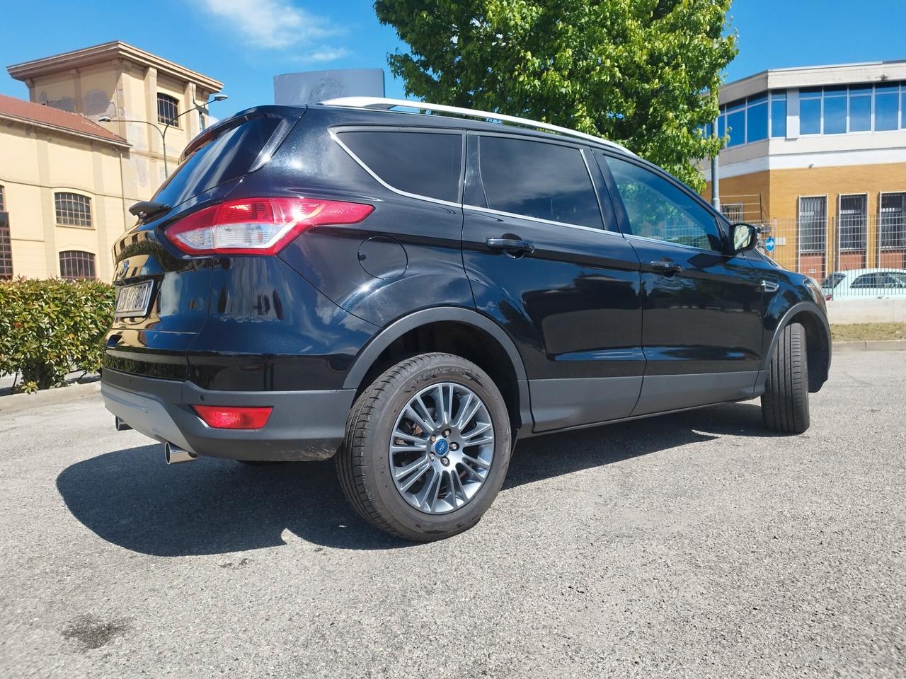 Ford Kuga 2.0 TDCI 140 CV 4WD automatico KM 59400