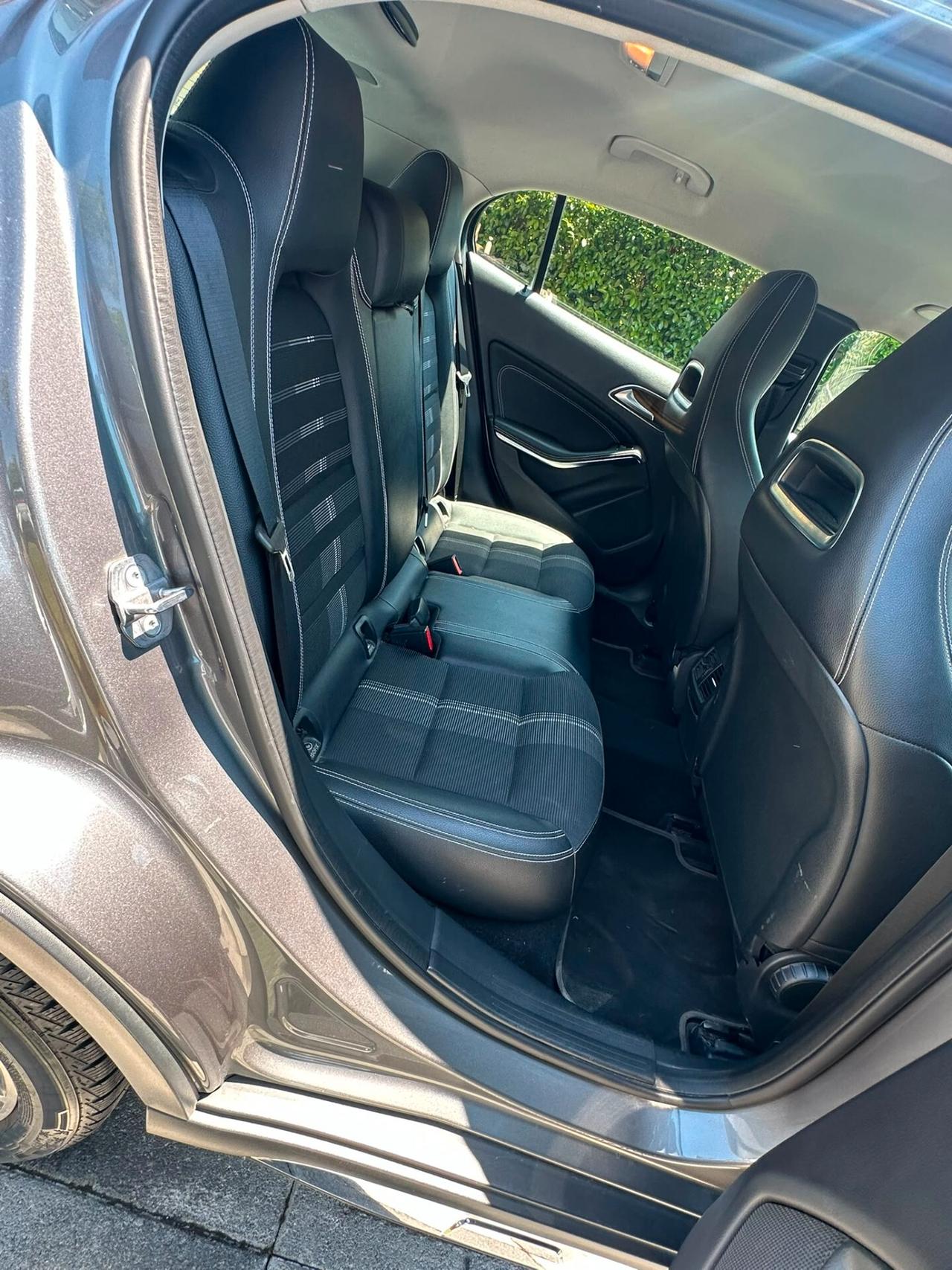 Mercedes GLA 220d 136CV Automatic Premium2019