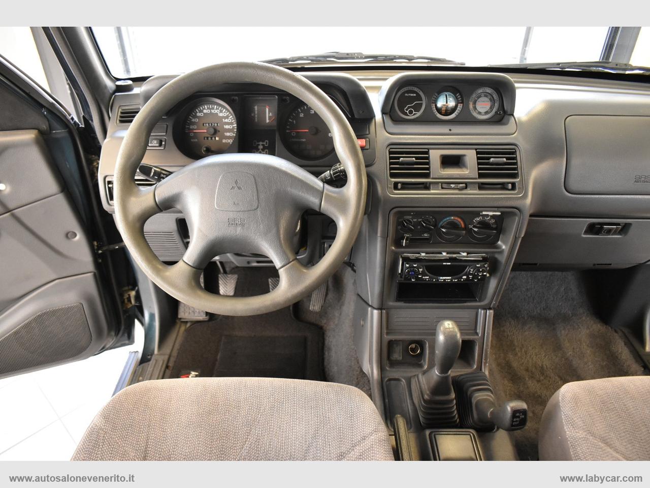 MITSUBISHI Pajero 2.5 TDI 3p. GLX Autocarro