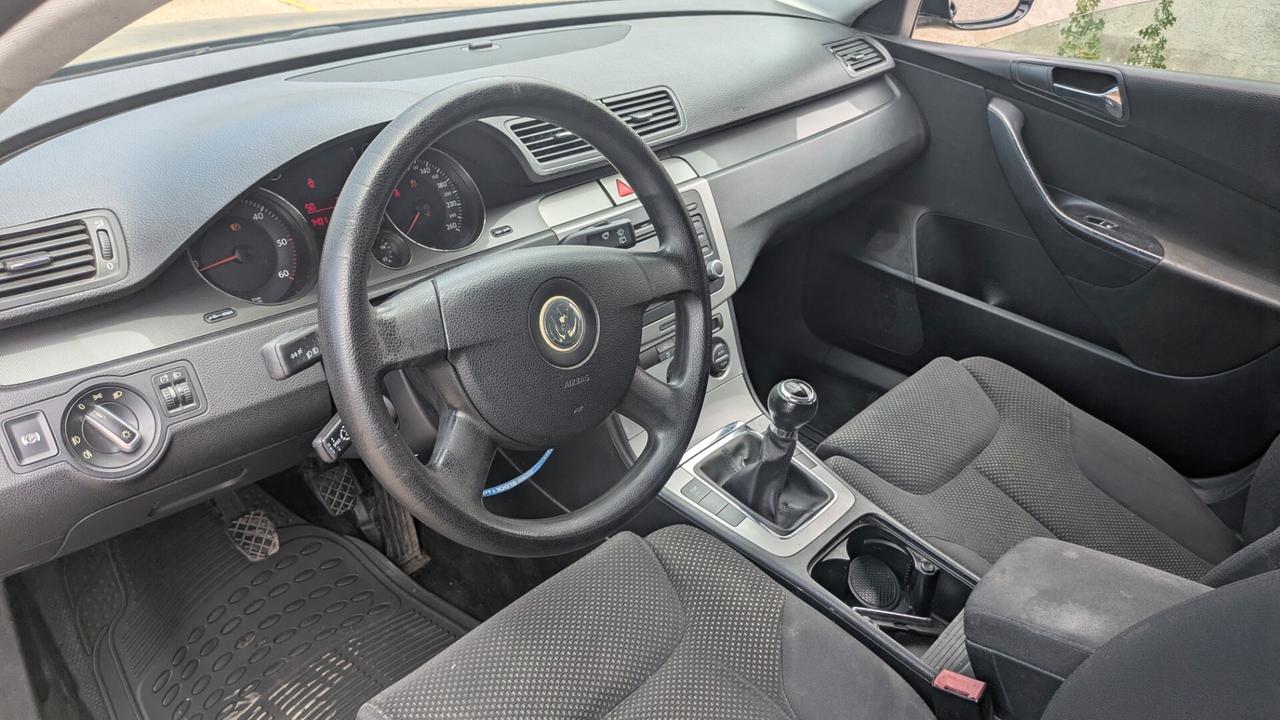 Volkswagen Passat 2.0 16V TDI Var. Highline