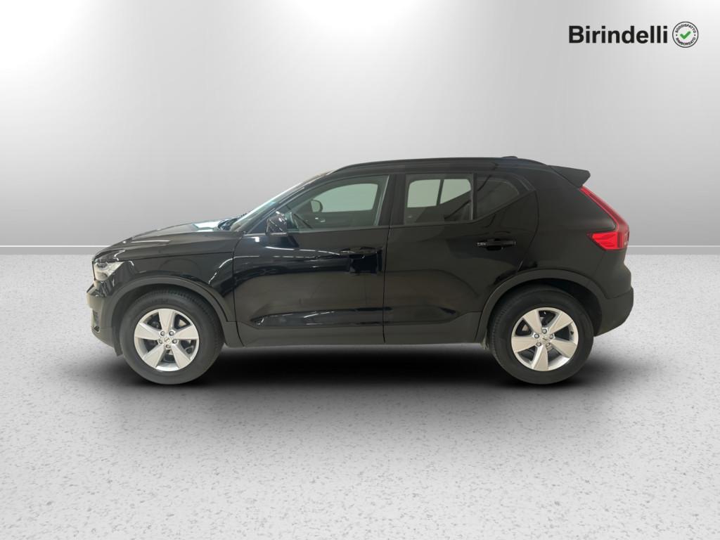 VOLVO XC40 (2017-->) - XC40 T2 Momentum
