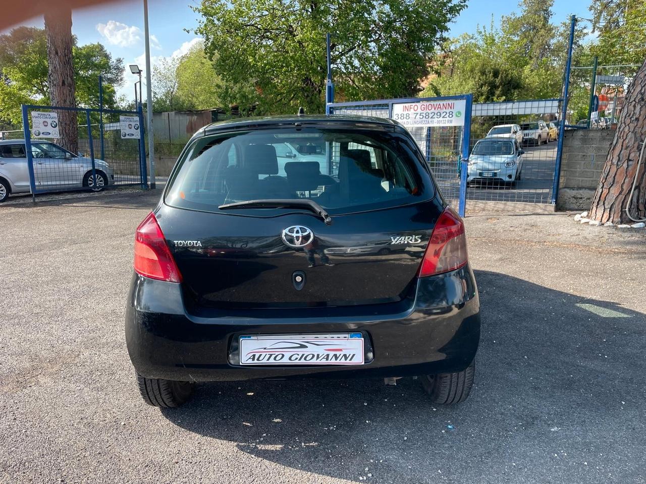 Toyota Yaris 1.3 5 porte