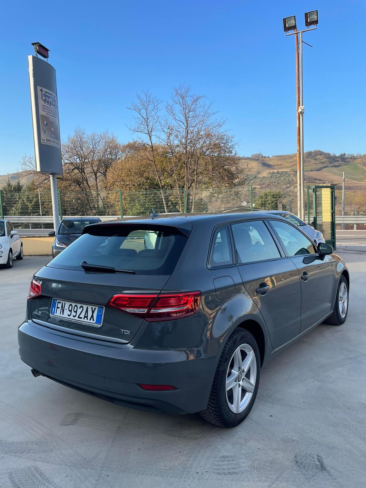 Audi A3 1.6 TDI 116 CV S tronic Business