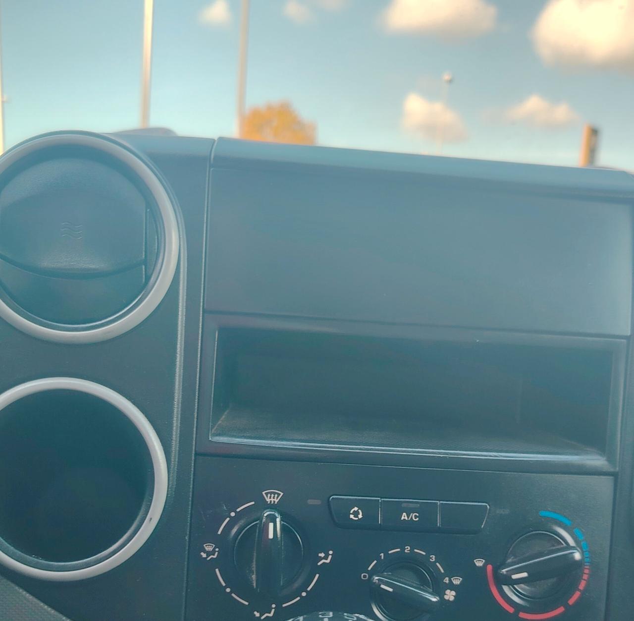 Peugeot Partner 1.6 HDI 90 CV N1 AUTOCARRO 3 POSTI