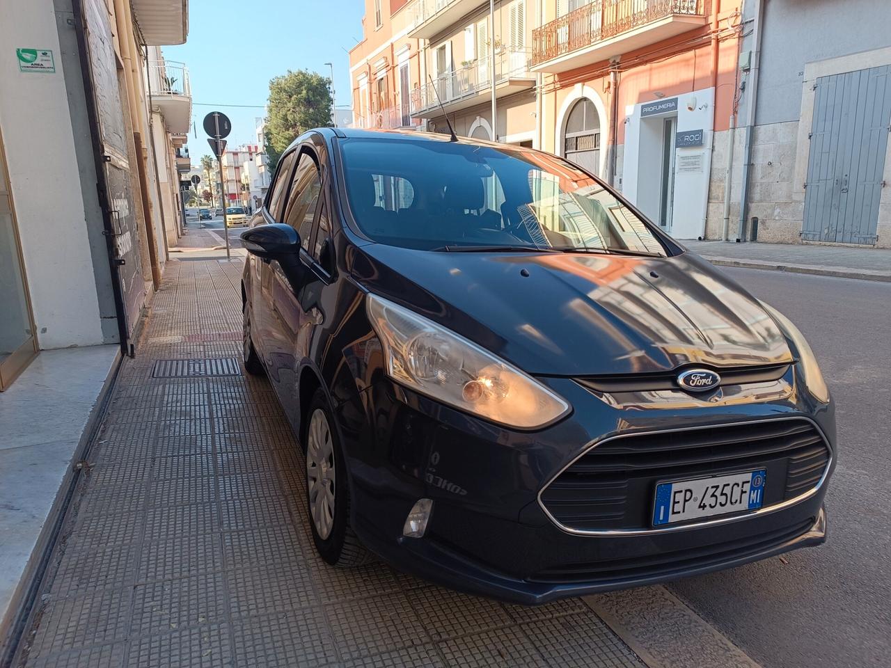 Ford B-Max 1.6 TDCi 95 CV Business