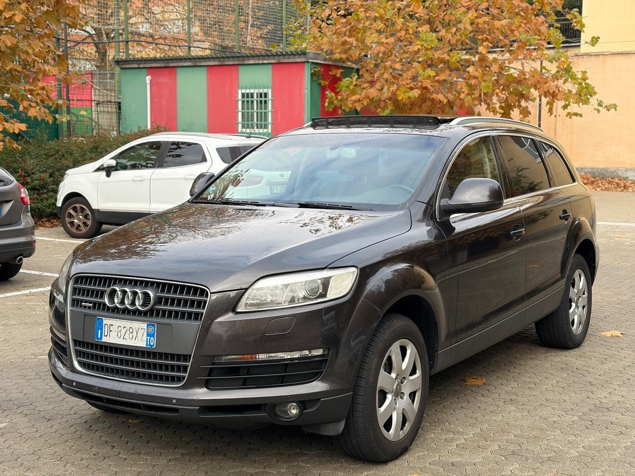 Audi Q7 4.2 V8 FSI quattro tiptronic 7 posti 349cv