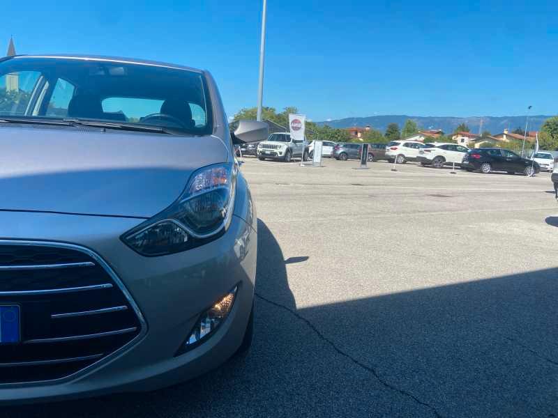 HYUNDAI ix20 1.4 Classic FL E6