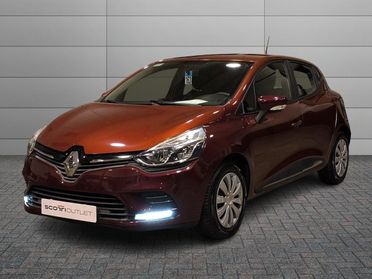 RENAULT Clio IV 2017 - Clio 1.2 16v Life 75cv my18