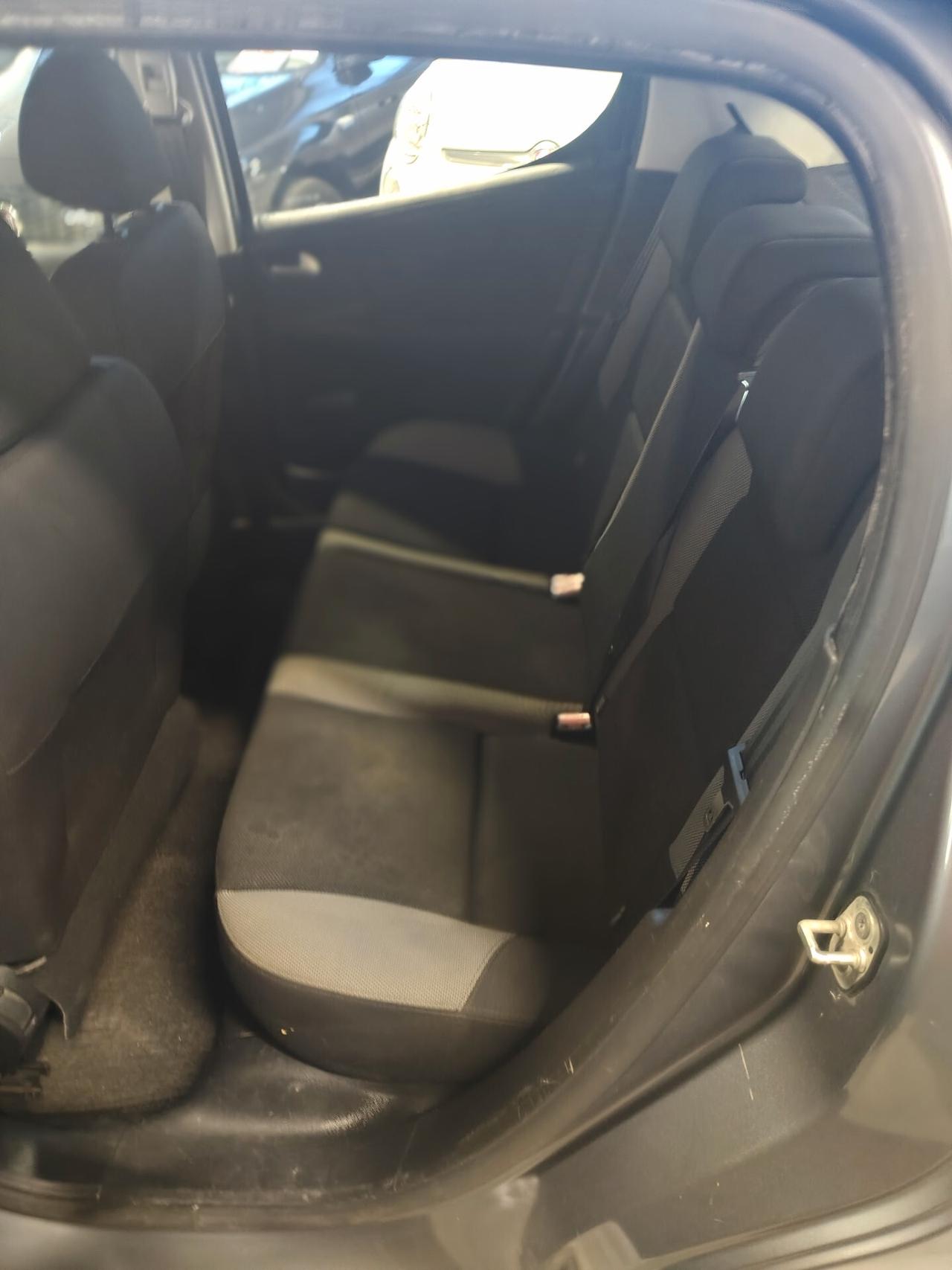 Peugeot 207 1.4 GPL - Ideale per risparmiare – Pronta all'uso