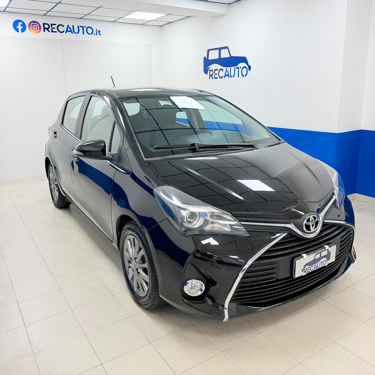 Toyota Yaris 1.4 D-4D 5 porte Lounge