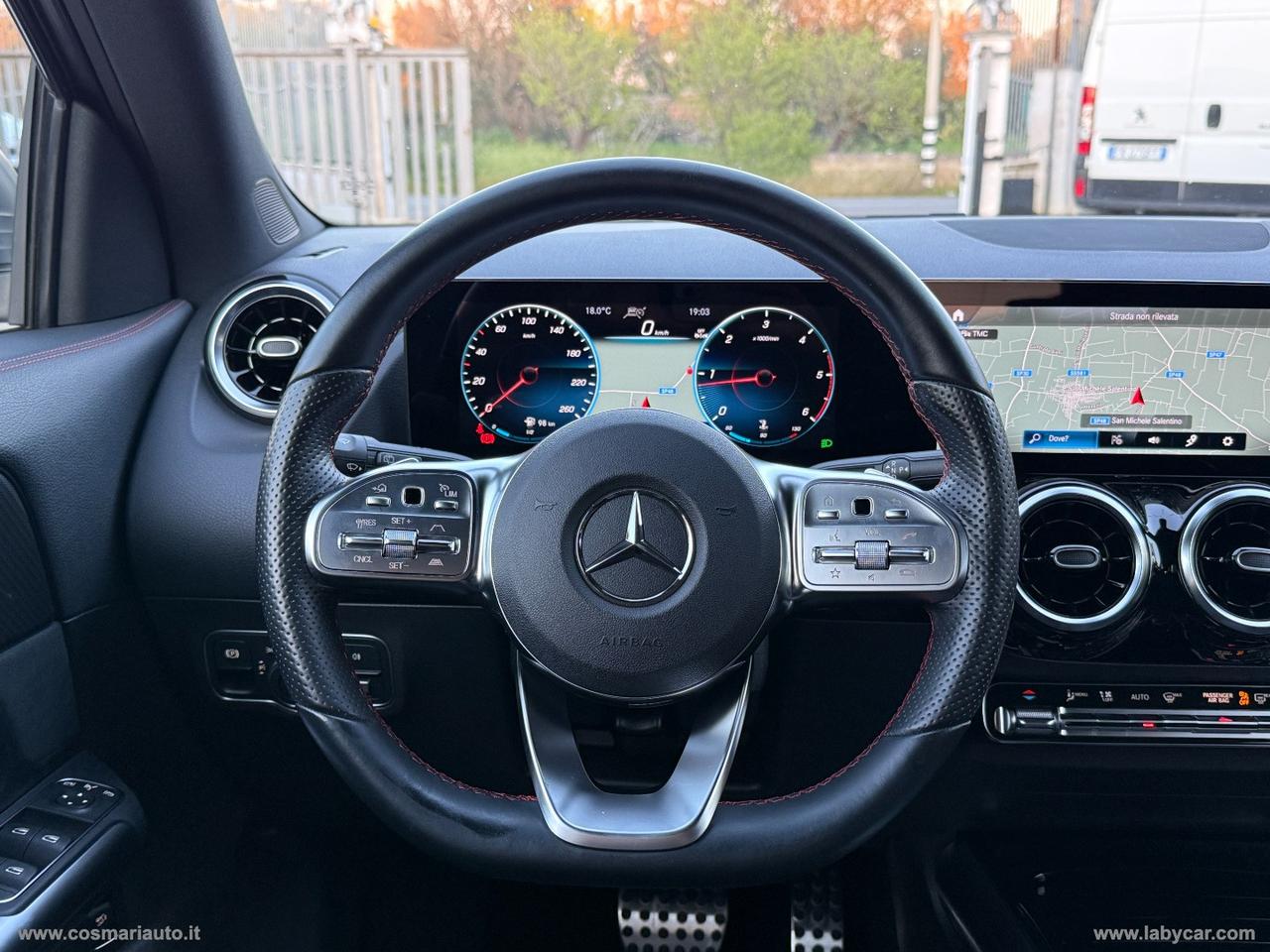 MERCEDES-BENZ GLA 200 d Automatic Premium AMG