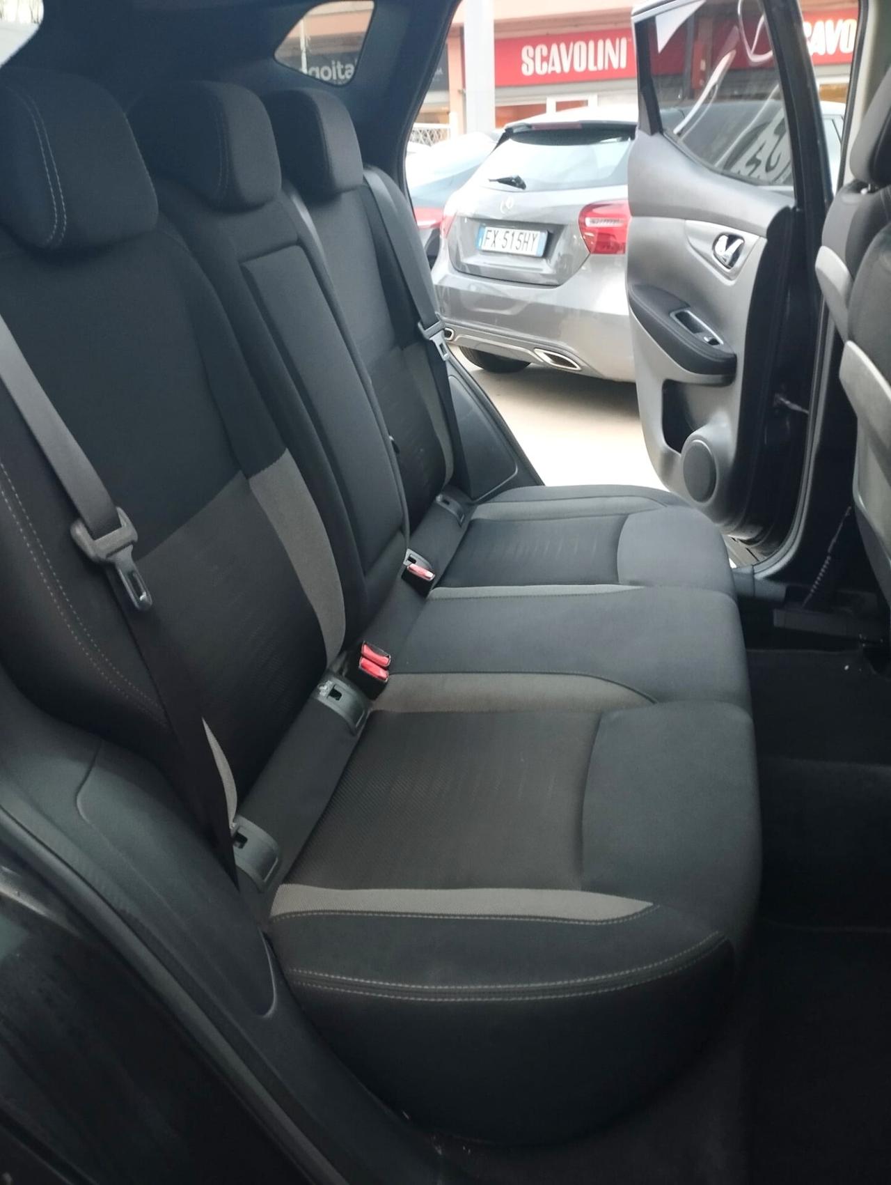 Nissan Qashqai 1.5 dCi N-Connecta