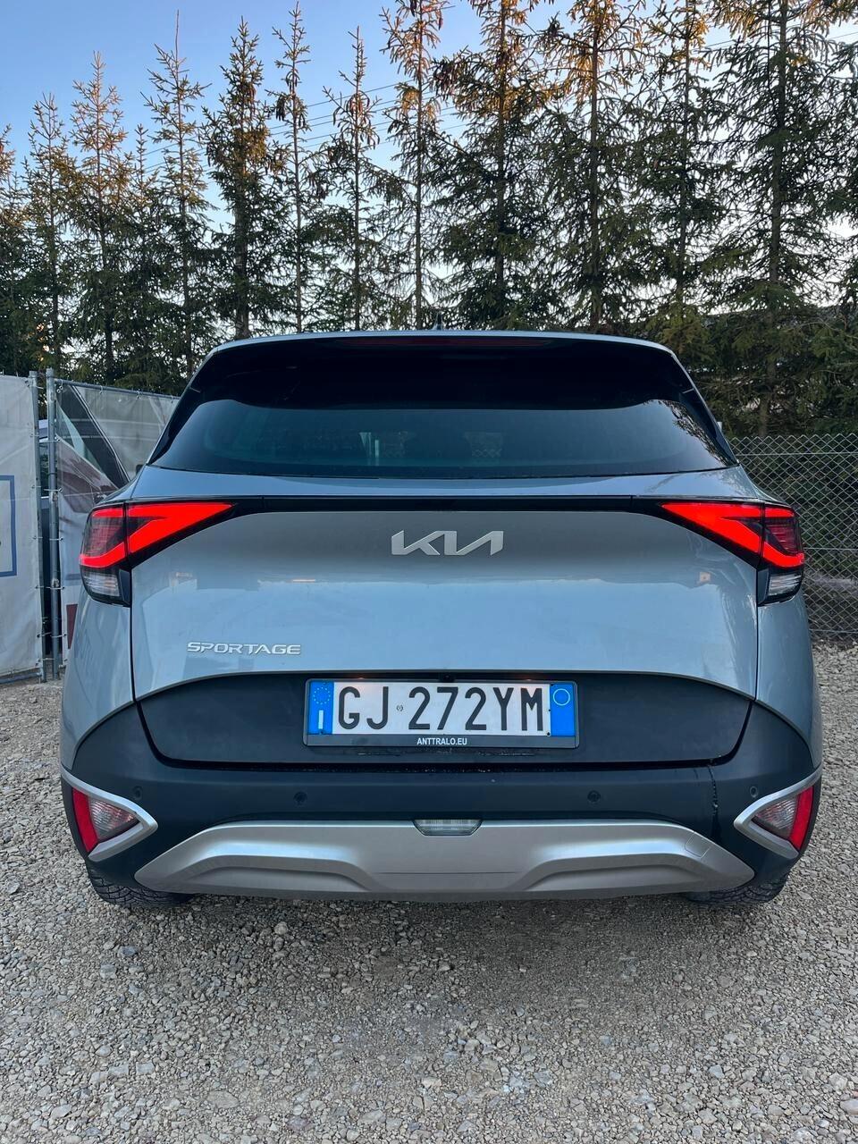 Kia Sportage anno 2022 -1.6 CRDI 136 CV 2WD Mild Hybrid Business Class