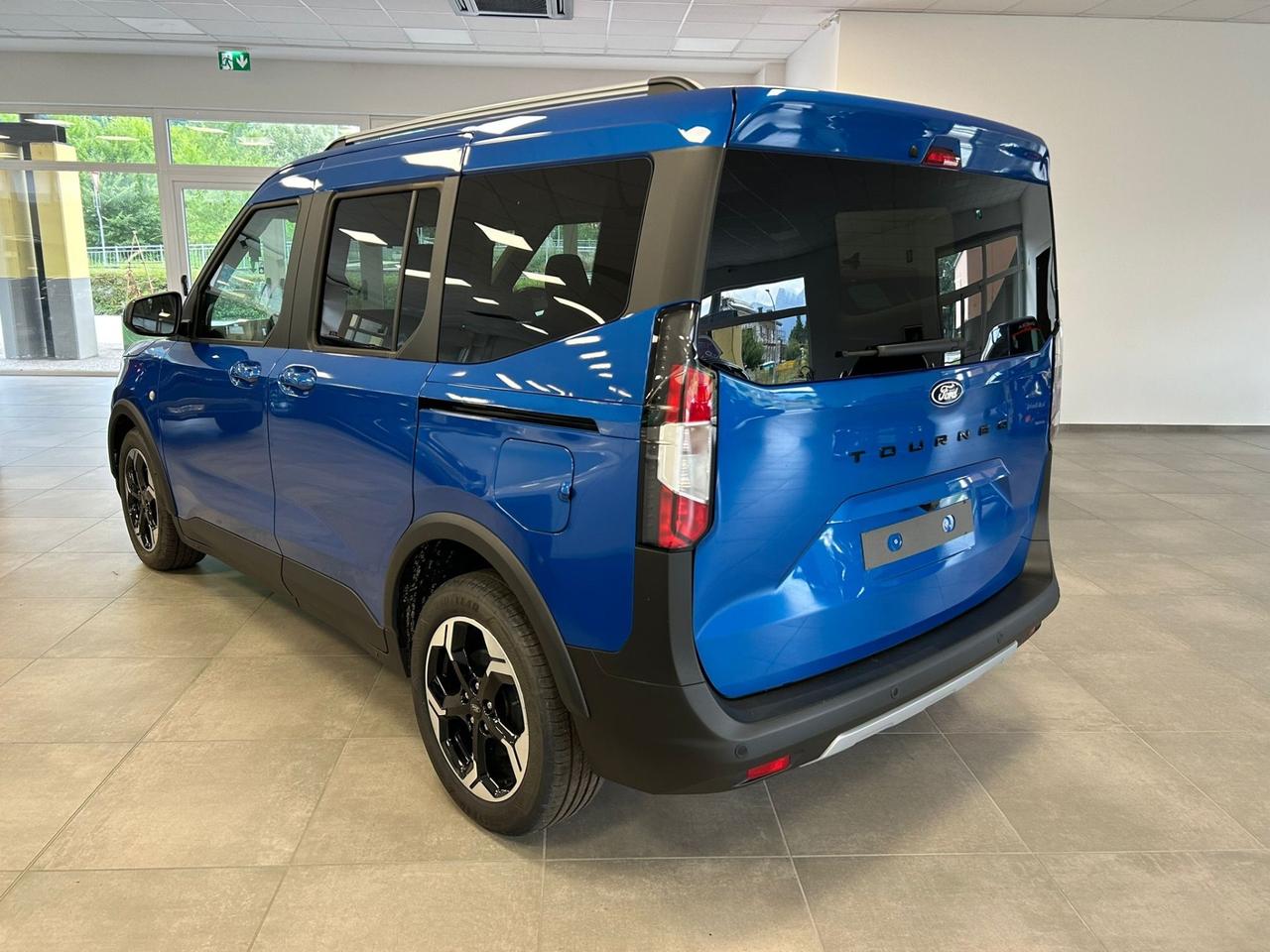 Ford Tourneo Courier 1.0 EcoBoost Powershift Active