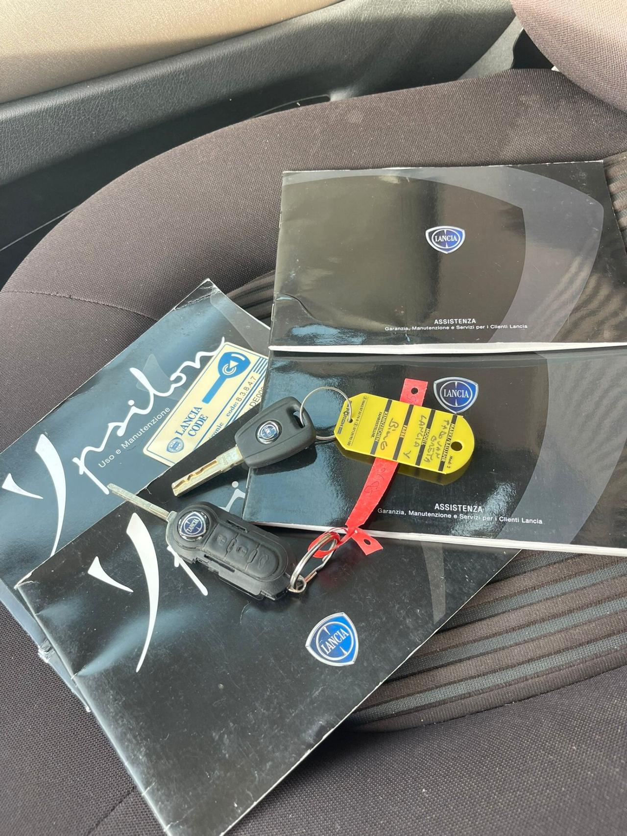 Lancia Ypsilon 1.2 New Oro