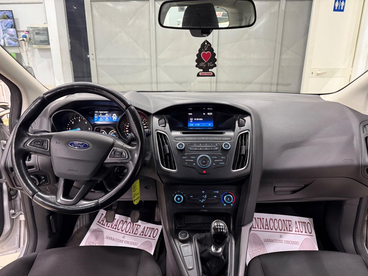 Ford Focus 1.5 titanium 2015 nuova