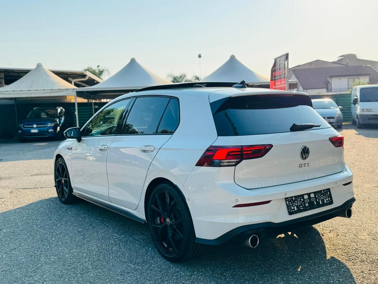 Volkswagen Golf GTI 2.0 TSI DSG