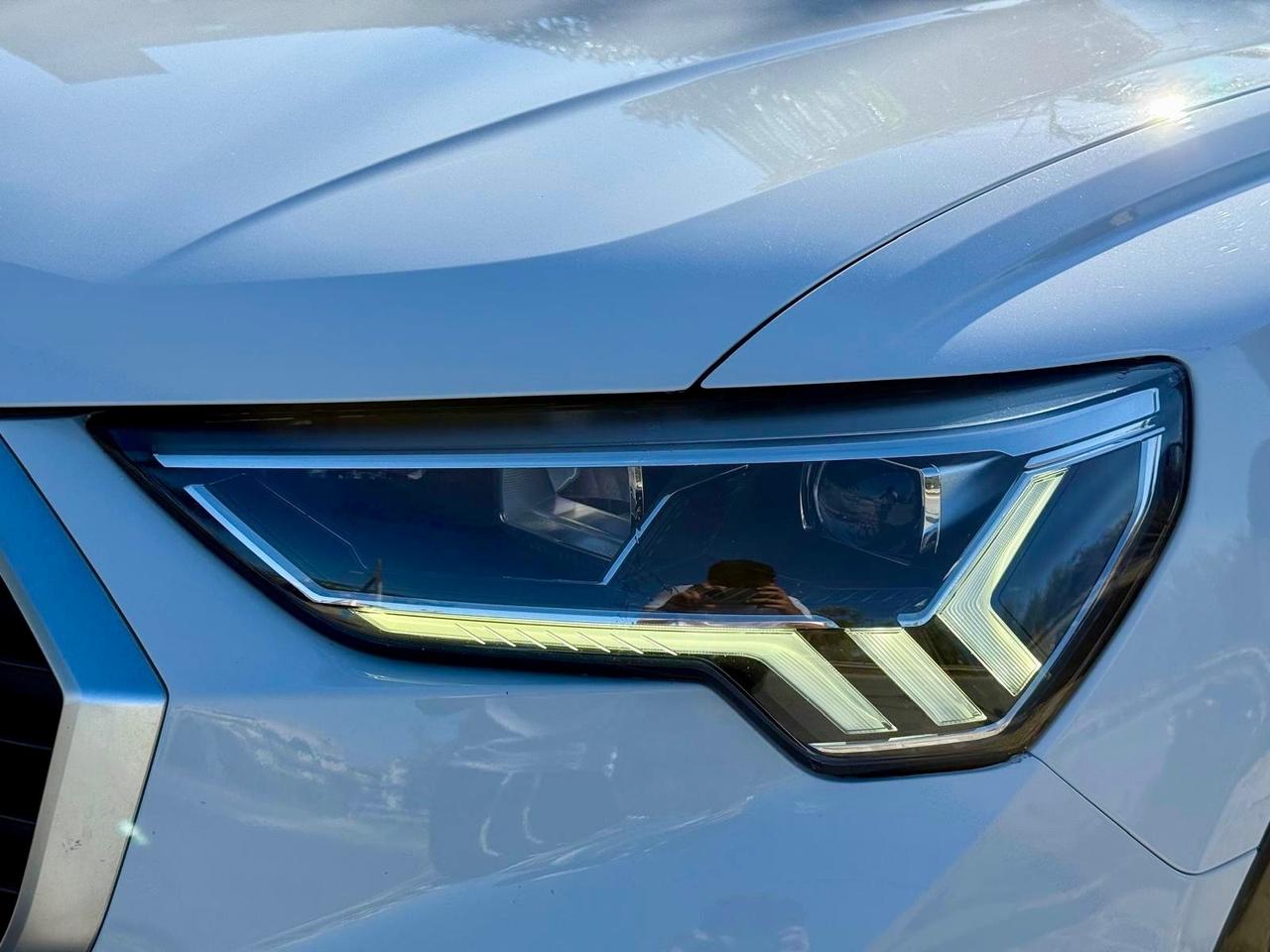 Audi Q3 35 TDI S tronic line edition