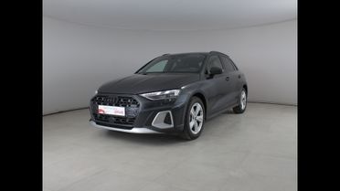 AUDI A3 IV 2024 allstreet - A3 allstreet 35 2.0 tdi Business s-tronic