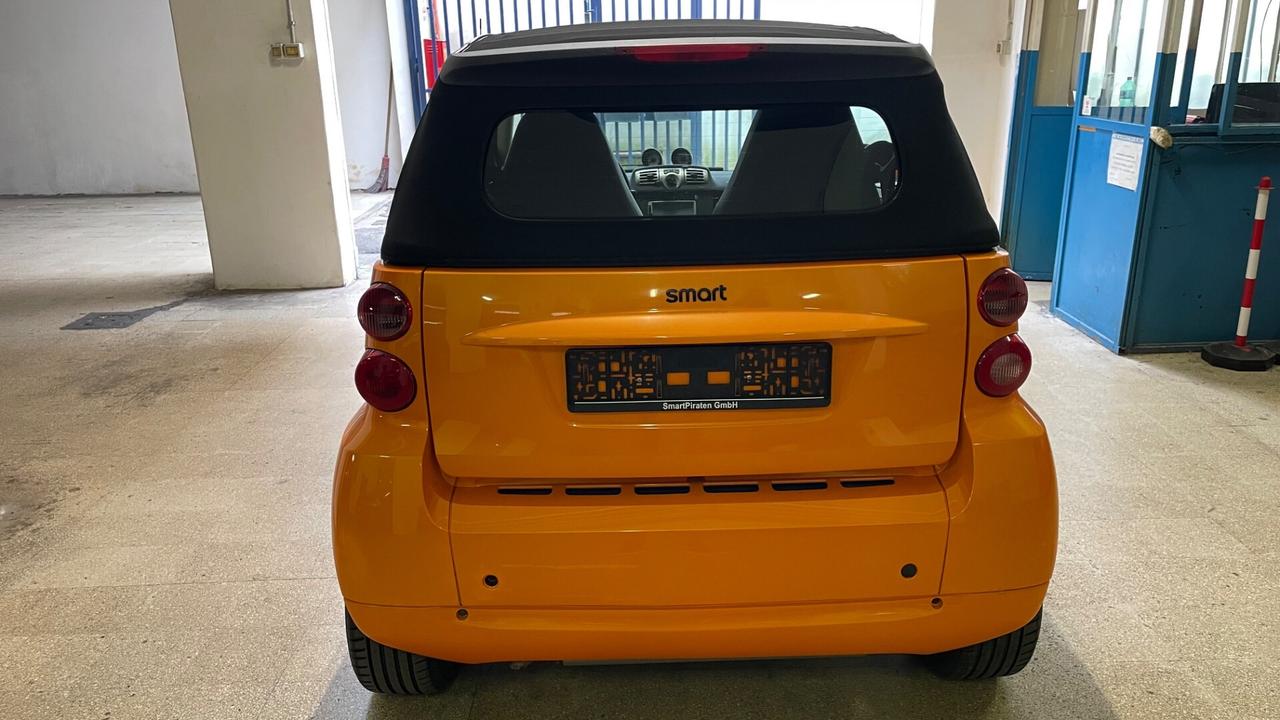 Smart ForTwo 1000 62 kW cabrio passion