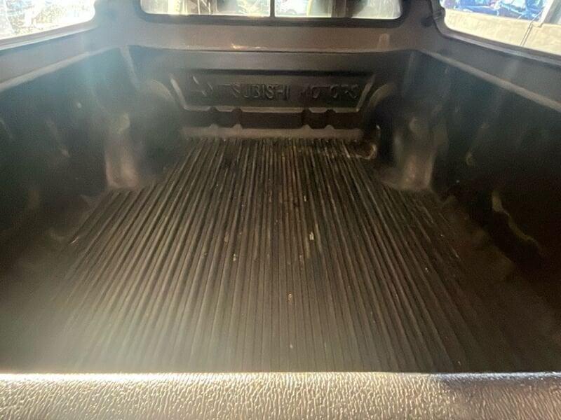 Mitsubishi L200 2.5 DI-D/136CV Club Cab Invite DPF