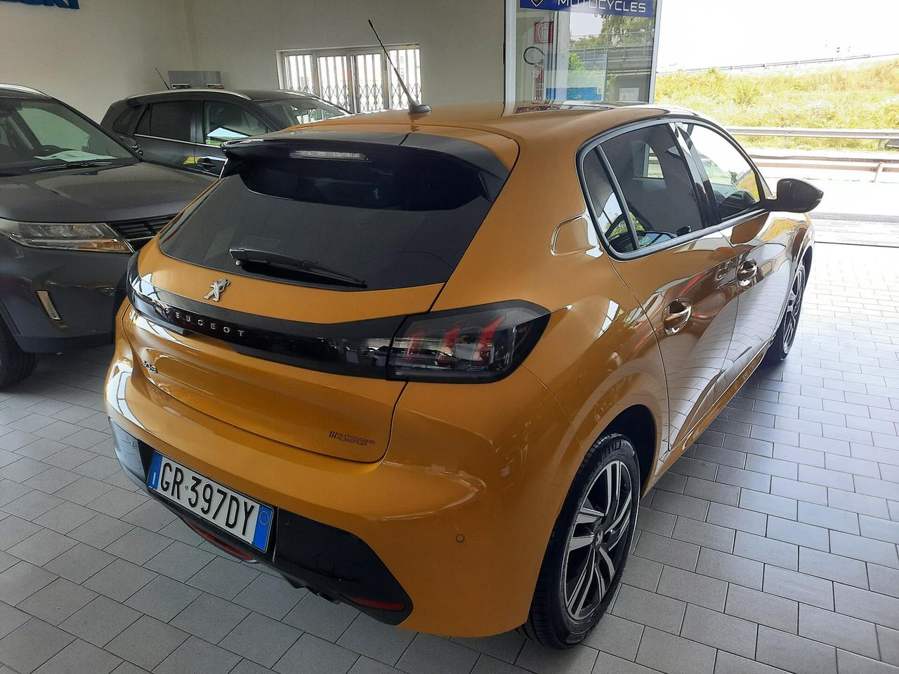 Peugeot 208 ALLURE PACK 100CV S&S
