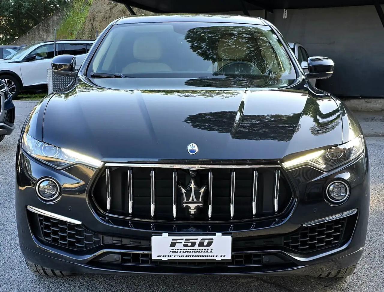 Maserati Levante MHEV 330 CV AWD Executive