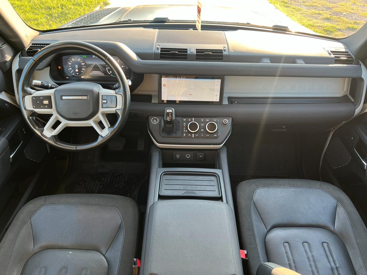 Land Rover Defender 110 2.0 241 cv SD4 AWD Auto SE MOTORE NUOVO IVA ESPOSTA