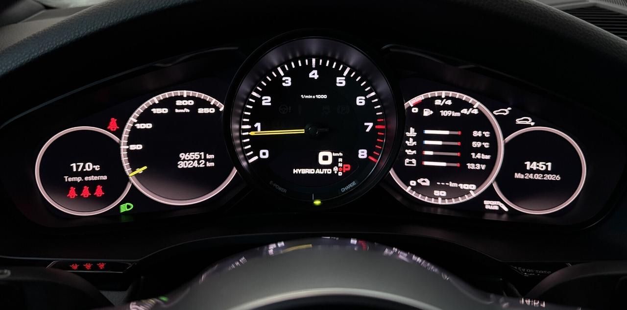 Porsche Cayenne coupè E-Hybrid 3.0cc 340cv Tetto panoramico Iva Esposta