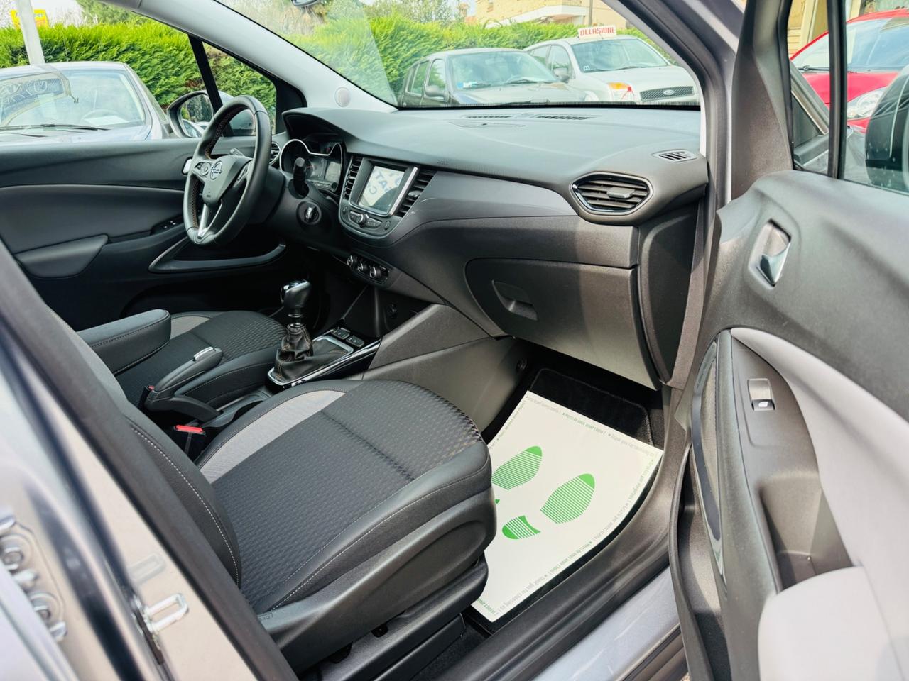 Opel Crossland X 1.2 Turbo Innovation 11.000km!!!