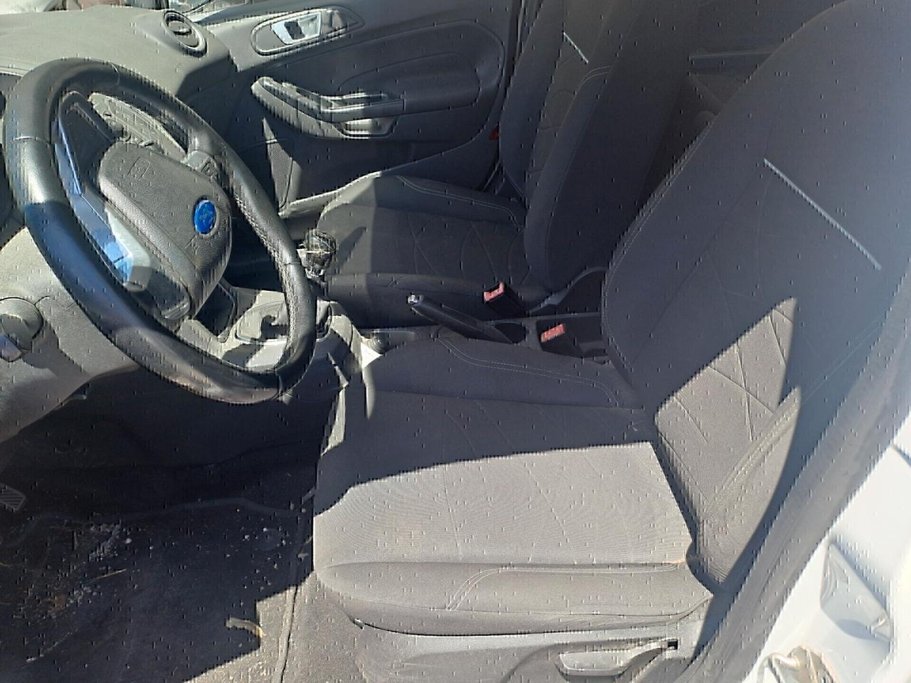 Ford Fiesta 1.0 80CV 5 porte.LEGGI BENE