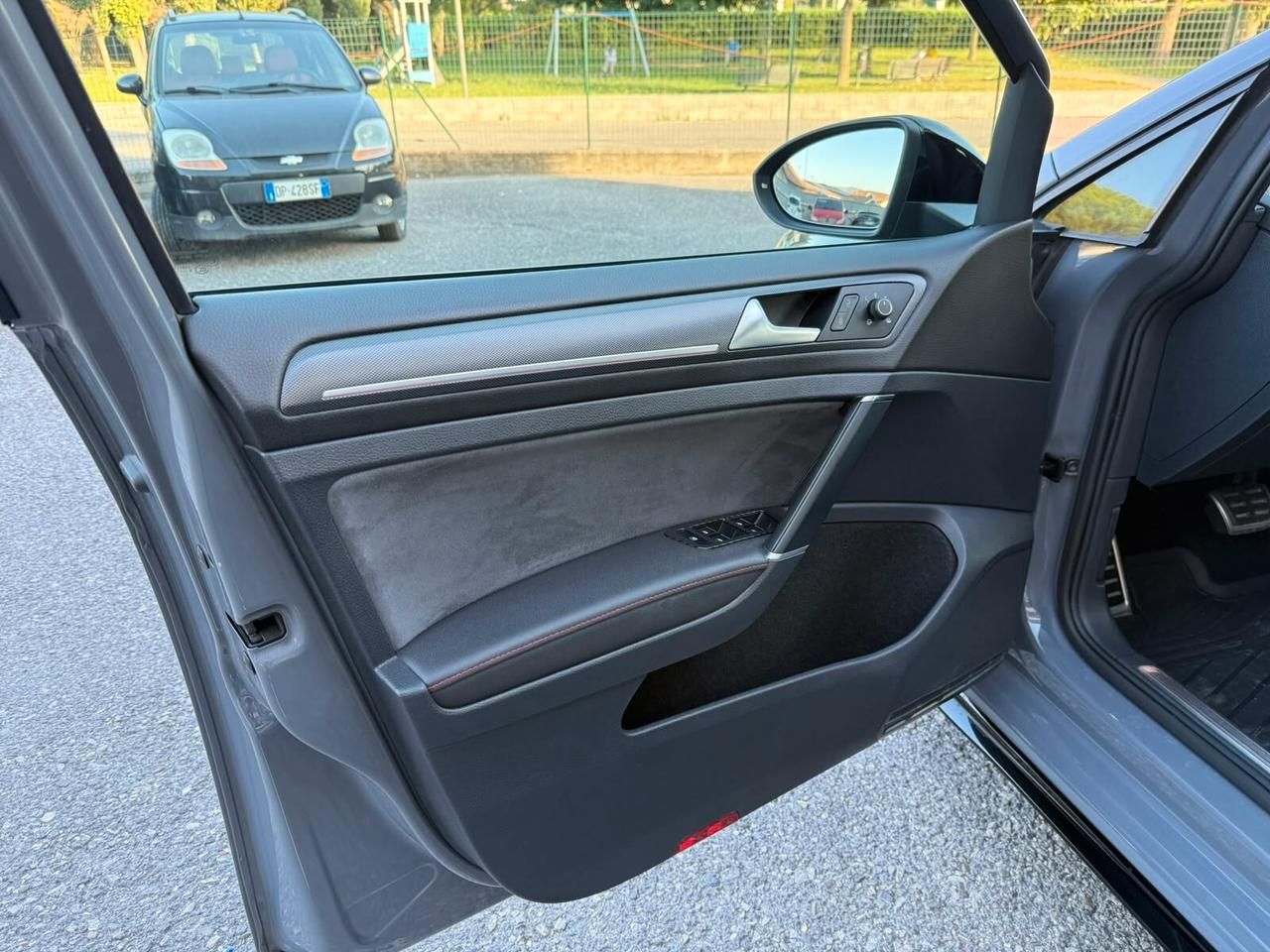Volkswagen Golf GTI 2.0 TSI TCR DSG 5p. BlueMotion Technology