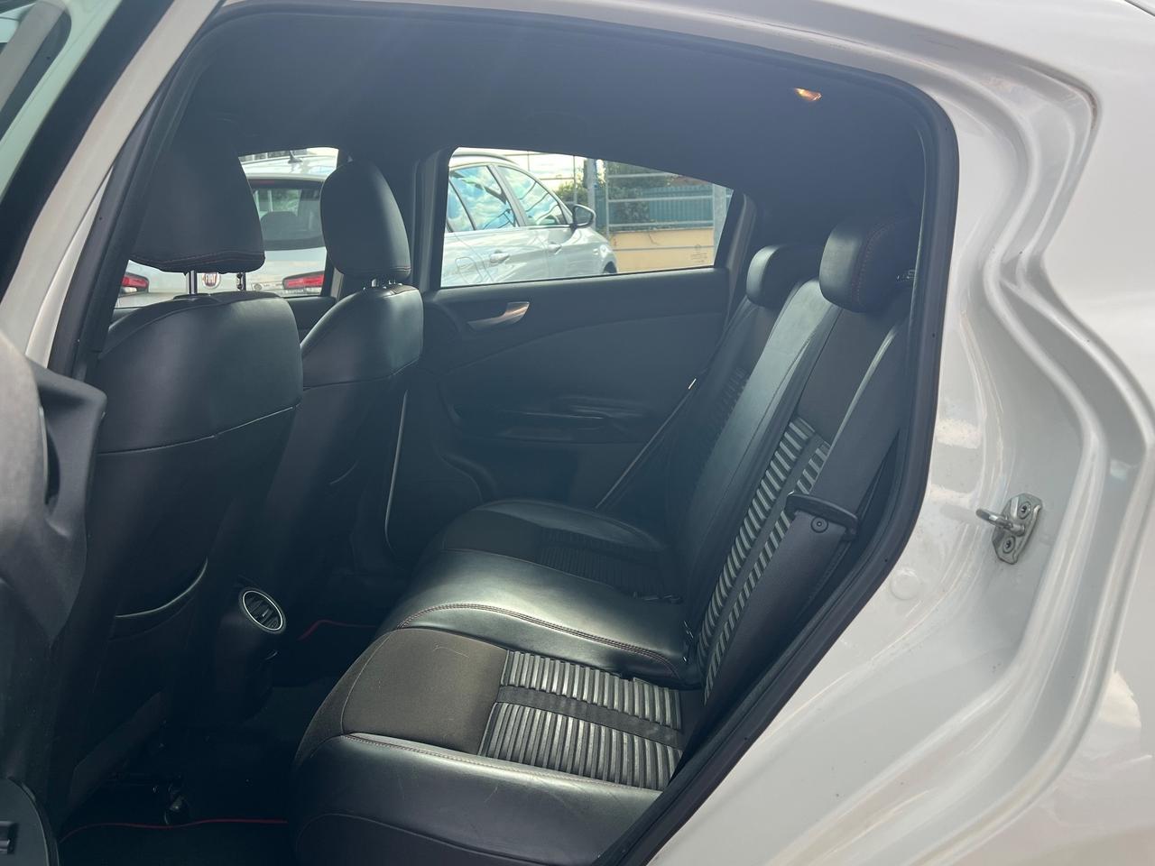 Alfa Romeo Giulietta 2.0 JTDm-2 140 CV Distinctive