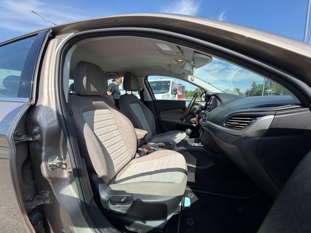 Fiat Tipo 1.4 Lounge 95cv