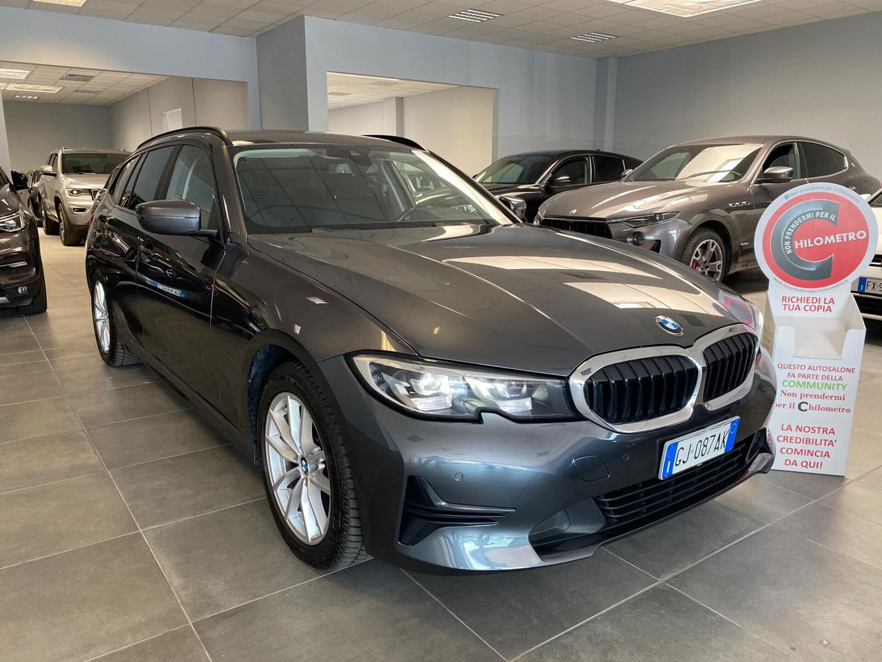 Bmw 318d 48V Touring Business Advantage