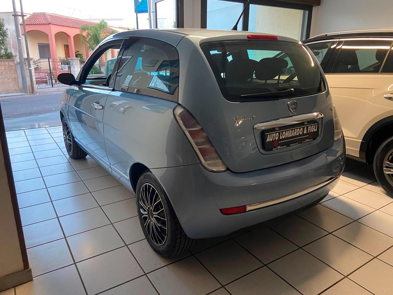 Lancia Ypsilon 1.2 Argento