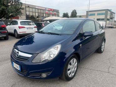 Opel Corsa 1.2 3 porte Club
