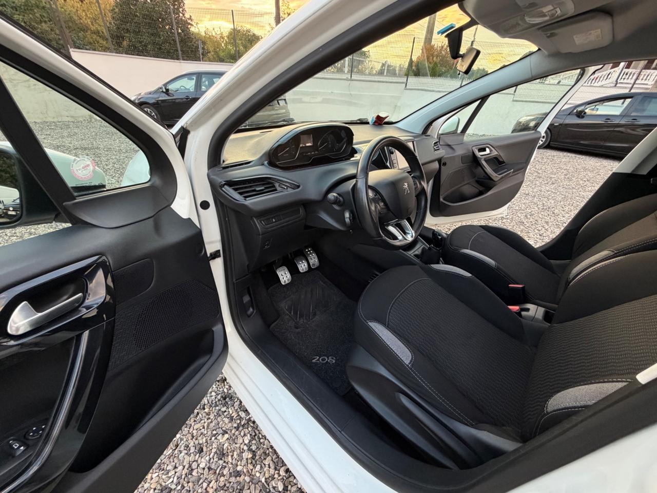 Peugeot 208 PureTech 82 5 porte Active