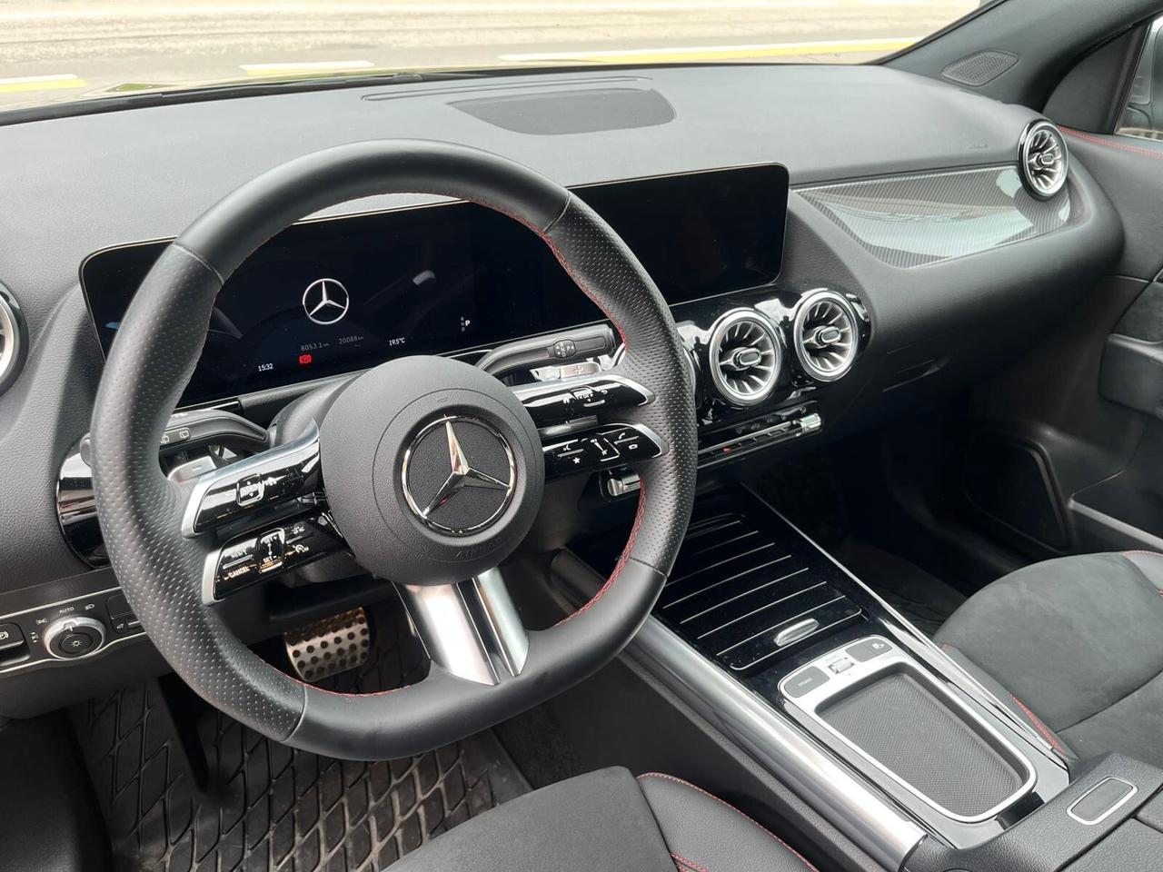 Mercedes-benz GLA 250 GLA 250 Automatic 4matic AMG Line Premium Plus