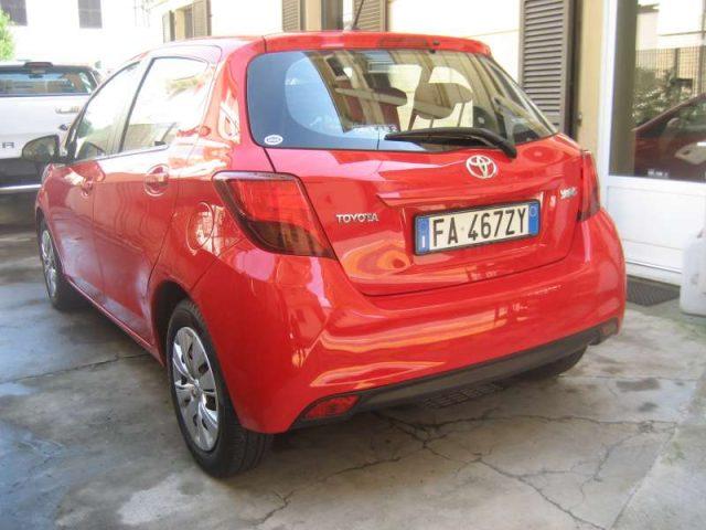 TOYOTA Yaris 1.0 5 PORTE COOL