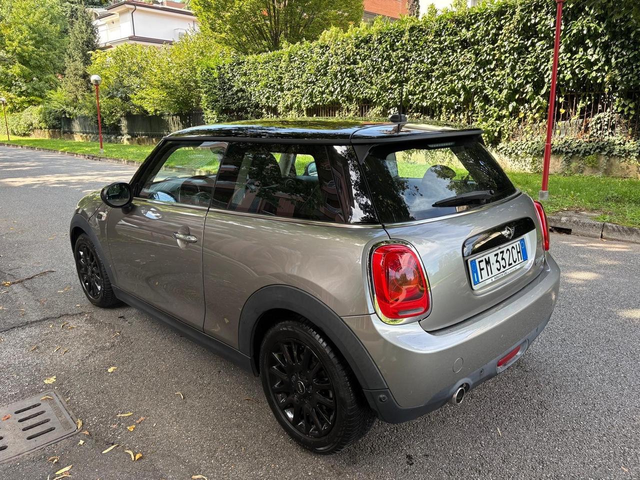 Mini Cooper D 1.5 DIESEL ANNO 2018 KM 90.000 CERTIFICATI