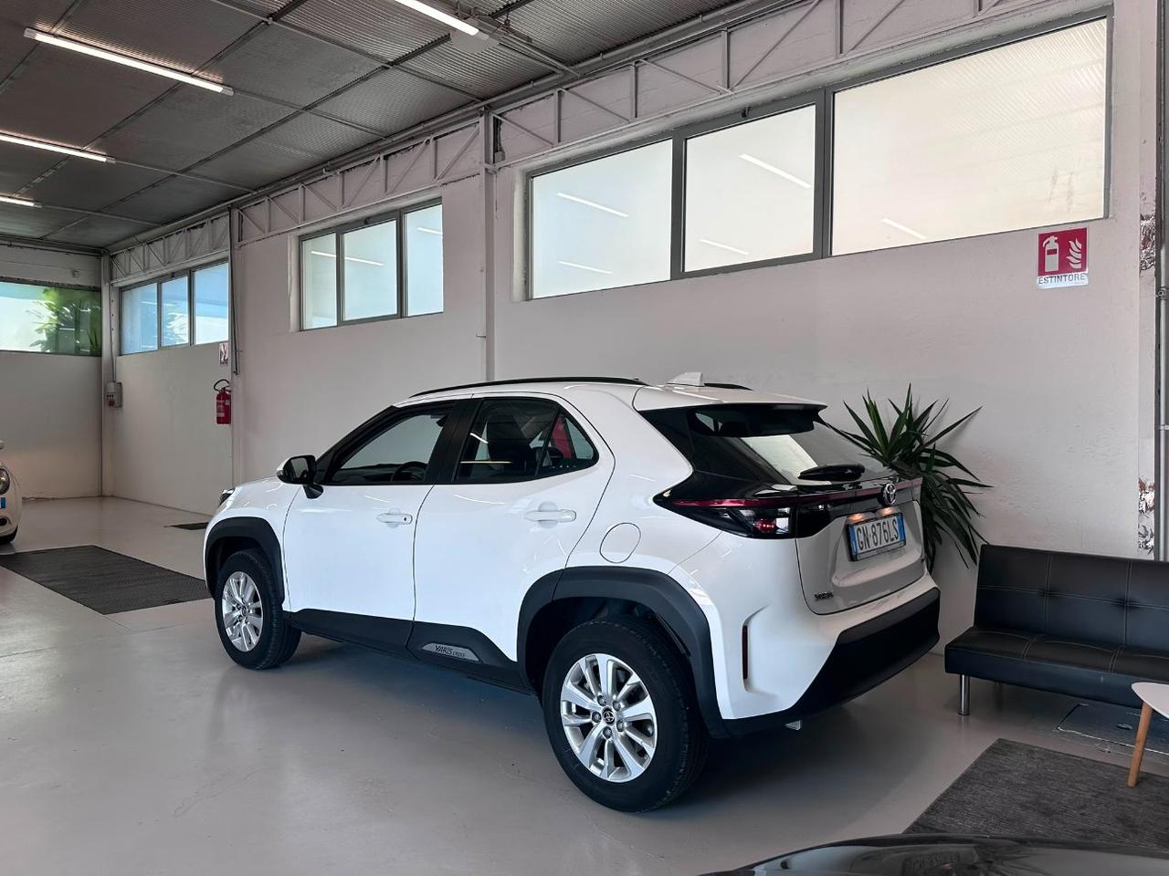 Toyota Yaris Cross 1.5h Active fwd 116cv e-cvt