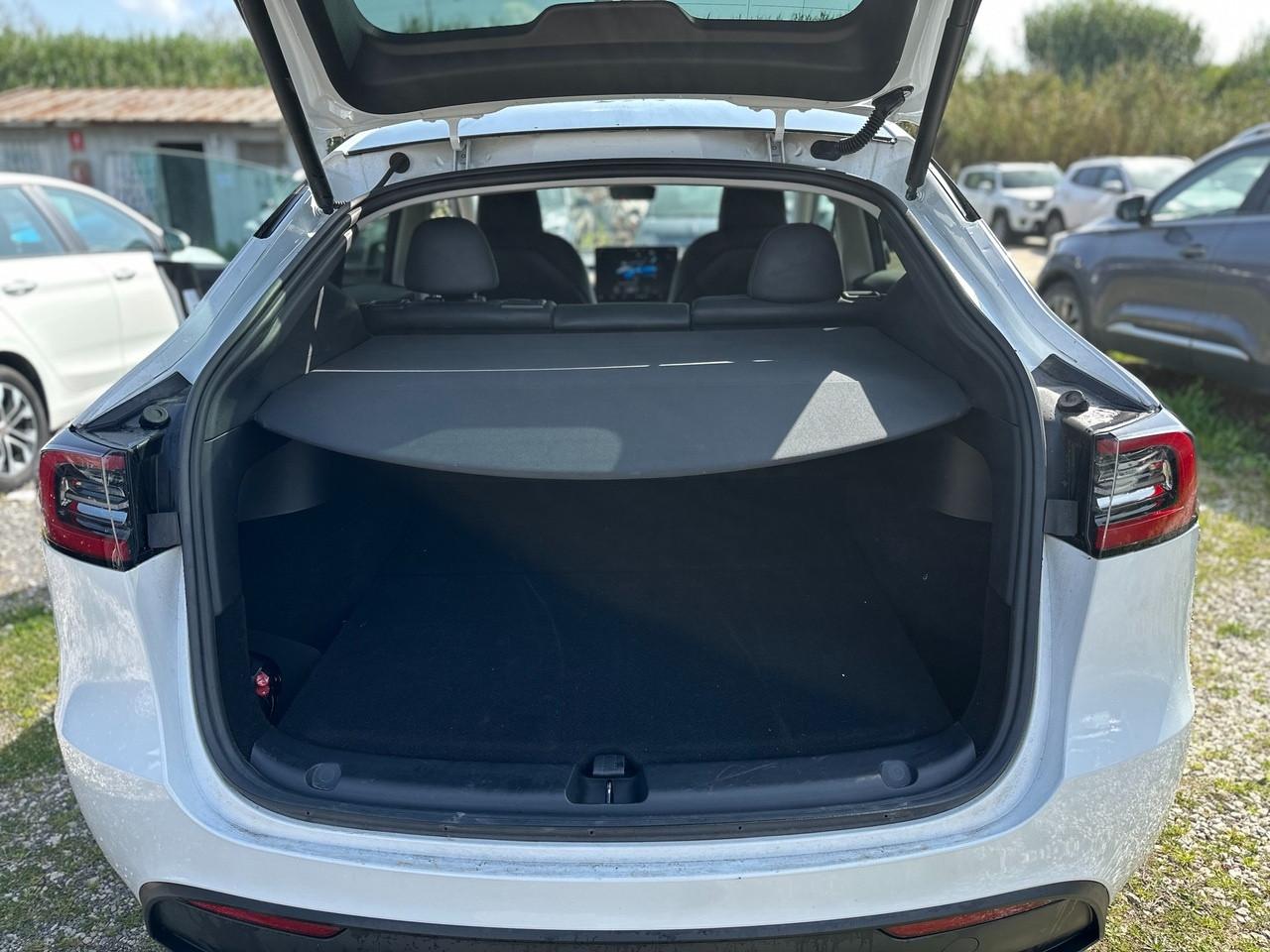 TESLA Model Y 2021 - Model Y Single Motor rwd