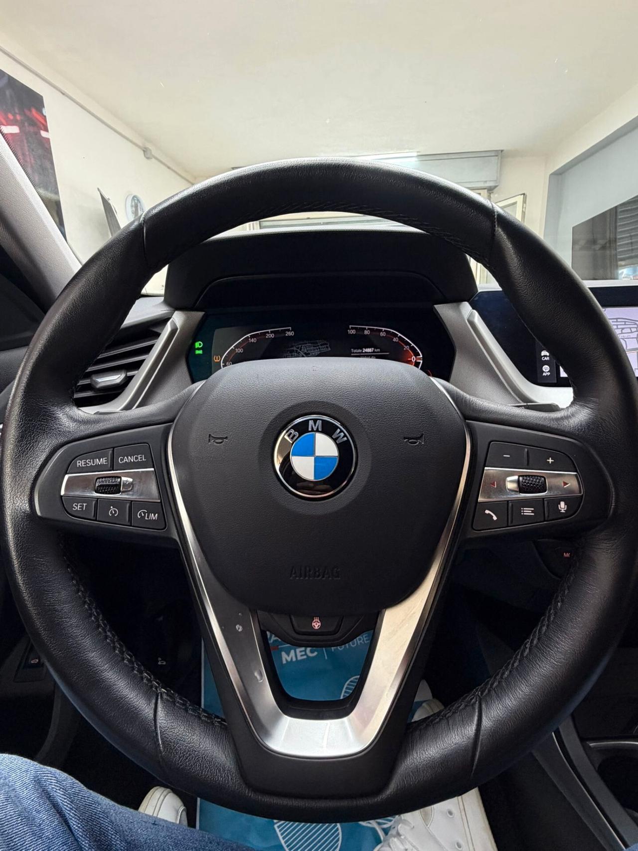 Bmw 116 116d 5p. Advantage