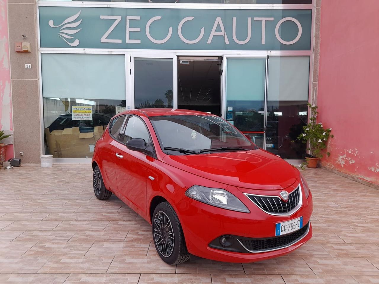 Lancia Ypsilon Lancia Ypsilon 1.0 FireFly Hybrid 69 cv Oro