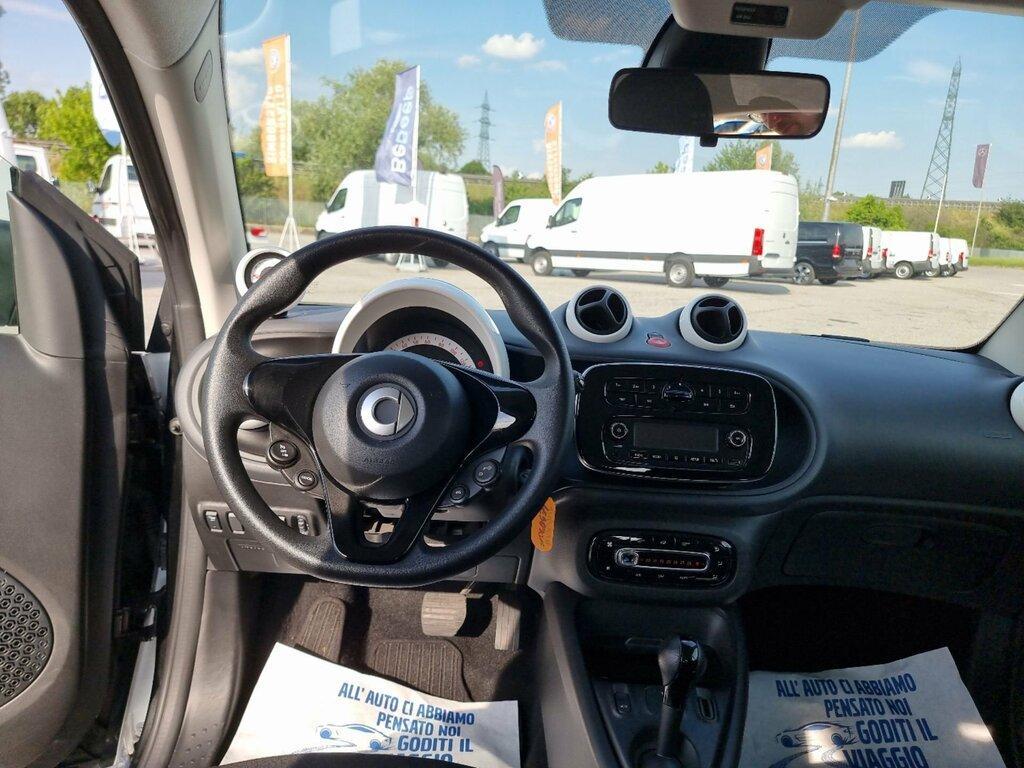 Smart fortwo EQ Pure